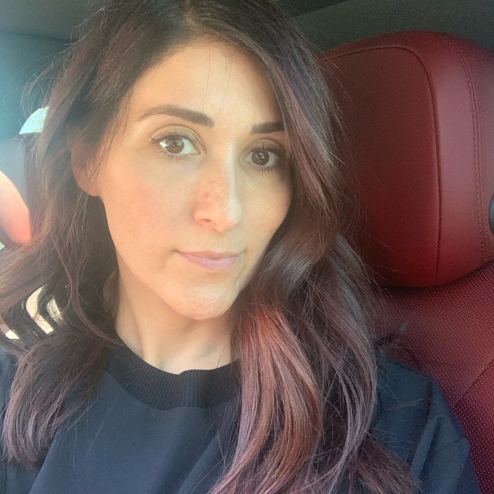 Meet your Posher, Sheyda